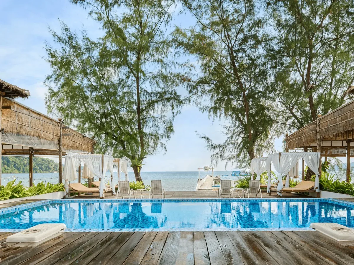 Eden Beach Resort - VET Group Resorts